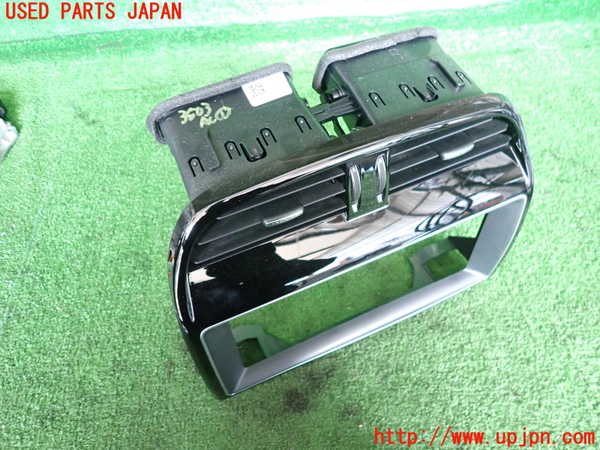 2UPJ-35037526]ジャガー・XE(JA2NA)エアコン吹き出し口1 (真中) 中古_m0002.jpg