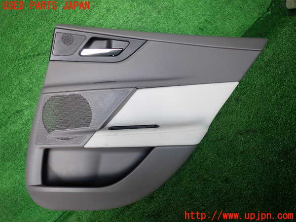 2UPJ-35031294]ジャガー・XE(JA2NA)右後ドア内張り 中古_m0001.jpg