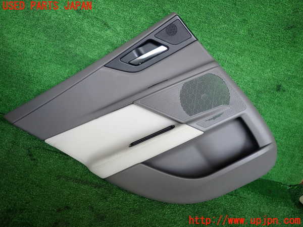 2UPJ-35031324]ジャガー・XE(JA2NA)左後ドア内張り 中古_m0001.jpg