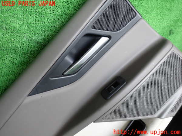 2UPJ-35031324]ジャガー・XE(JA2NA)左後ドア内張り 中古_m0002.jpg