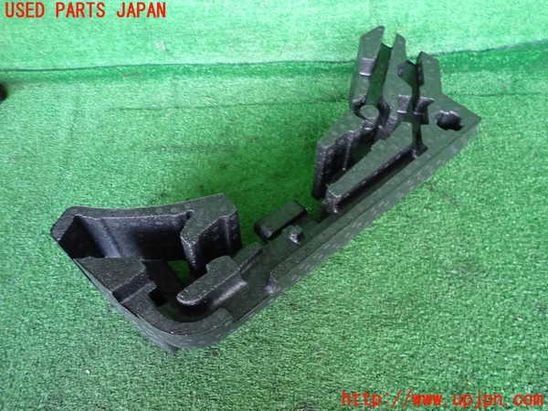 2UPJ-35037772]ジャガー・XE(JA2NA)ラゲッジトレイ2 中古_m0001.jpg