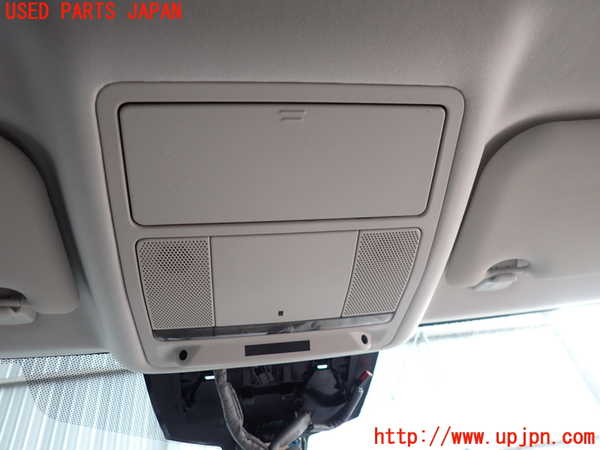 2UPJ-35036411]ジャガー・XE(JA2NA)ルームランプ1 (1列目真中) 中古_m0001.jpg
