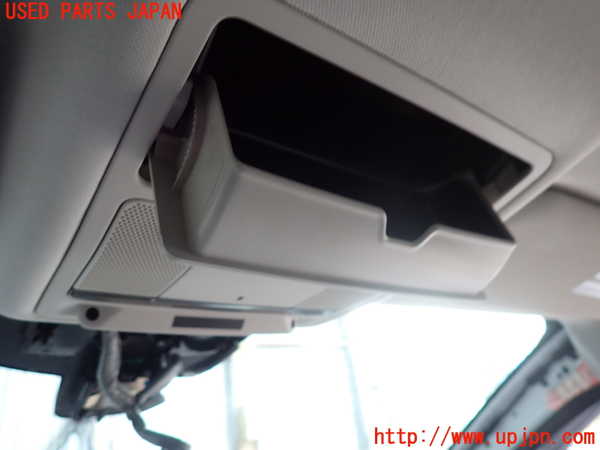 2UPJ-35036411]ジャガー・XE(JA2NA)ルームランプ1 (1列目真中) 中古_m0002.jpg