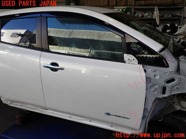 2UPJ-35041230]日産リーフ(ZE1)右前ドア 中古(43R-00011 M308)_m0001.jpg