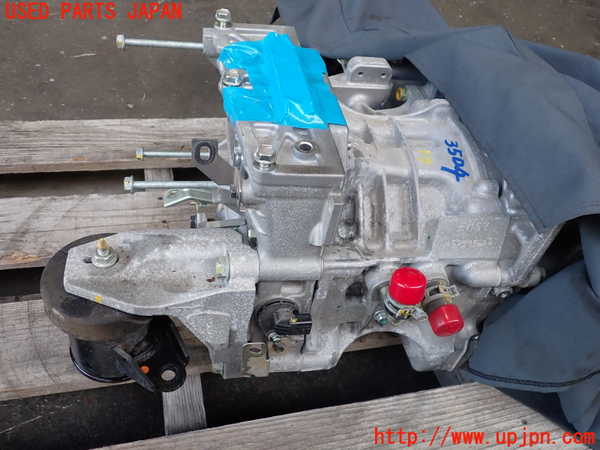 2UPJ-35042010]日産リーフ(ZE1)エンジン(モーター) EM57 中古_m0002.jpg
