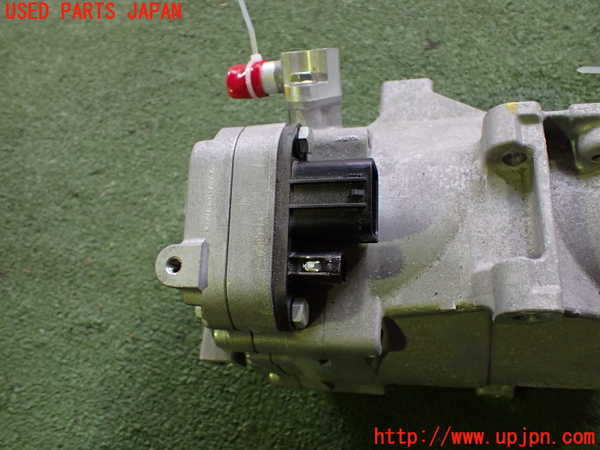 2UPJ-35046025]日産リーフ(ZE1)エアコンコンプレッサー 中古_m0003.jpg