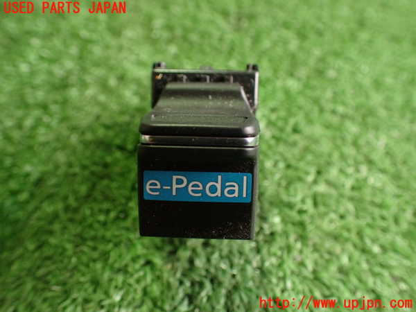 2UPJ-35046311]日産リーフ(ZE1)スイッチ6 (e-Pedal) 中古_m0001.jpg