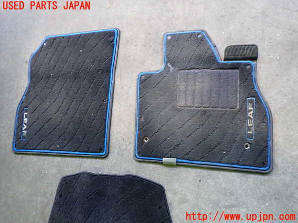 2UPJ-35047800]日産リーフ(ZE1)フロアマット 中古_m0002.jpg