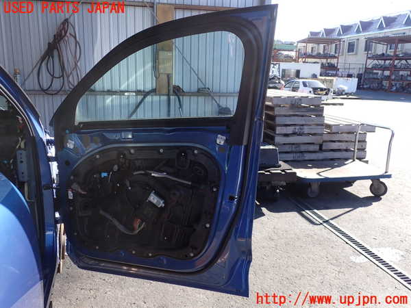 2UPJ-35051230]ボルボ・XC40(XB420TXCM)右前ドア (43R-00049) 中古_m0004.jpg