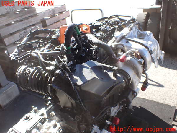 2UPJ-35052010]ボルボ・XC40(XB420TXCM)エンジン B420T6 4WD 中古_m0002.jpg