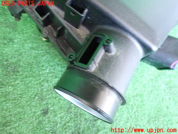 2UPJ-35052560]ボルボ・XC40(XB420TXCM)エアクリーナーボックス 中古_m0003.jpg