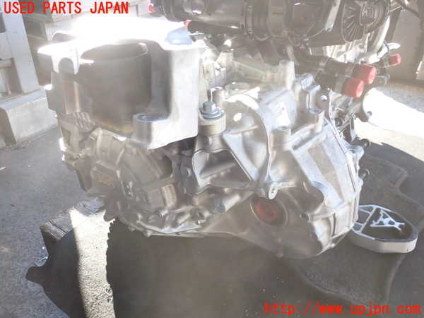 2UPJ-35053010]ボルボ・XC40(XB420TXCM)ミッション AT B420T6 4WD 中古_m0002.jpg