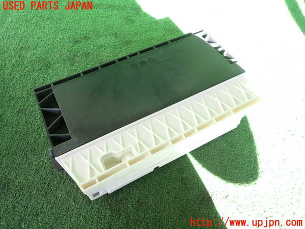 2UPJ-35056911]ボルボ・XC40(XB420TXCM)ハイブリッドバッテリー1 中古_m0002.jpg