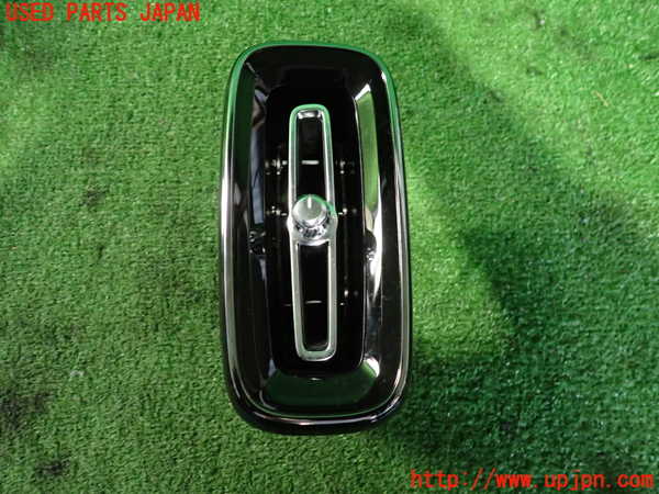 2UPJ-35057528]ボルボ・XC40(XB420TXCM)エアコン吹き出し口3 (左) 中古_m0001.jpg