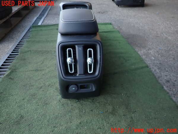 2UPJ-35057540]ボルボ・XC40(XB420TXCM)センターコンソール 中古_m0005.jpg