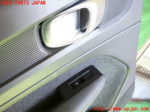 2UPJ-35051324]ボルボ・XC40(XB420TXCM)左後ドア内張り 中古_m0002.jpg