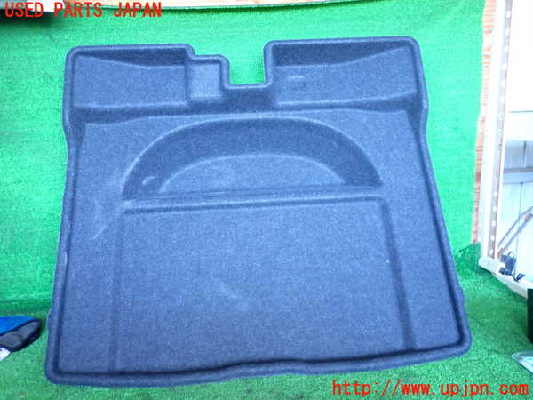 2UPJ-35057771]ボルボ・XC40(XB420TXCM)ラゲッジトレイ1 中古_m0001.jpg