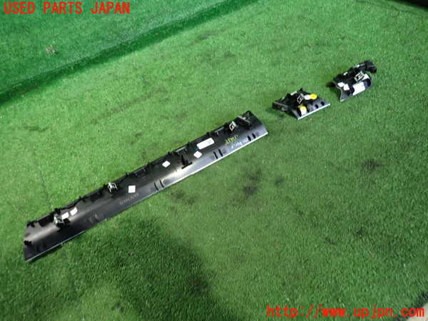 2UPJ-35057691]ボルボ・XC40(XB420TXCM)内装トリム類1 中古_m0002.jpg