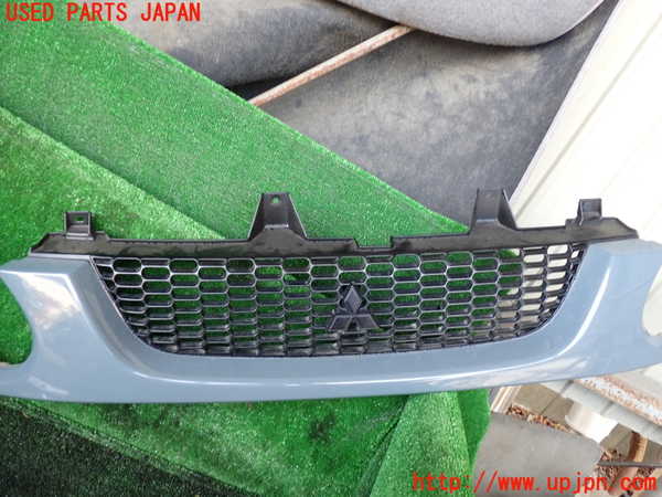 1UPJ-35061050]デリカ スペースギア(PD6W)ラジエターグリル 中古_m0002.jpg