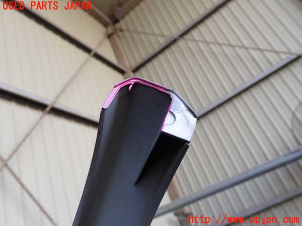 1UPJ-35061050]デリカ スペースギア(PD6W)ラジエターグリル 中古_m0004.jpg