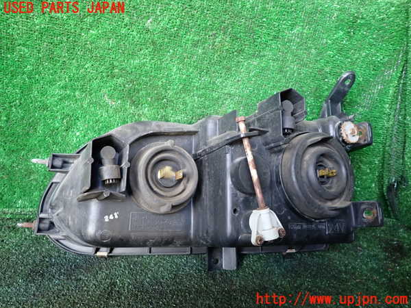 1UPJ-35061130]デリカ スペースギア(PD6W)右ヘッドライト ハロゲン 中古_m0003.jpg