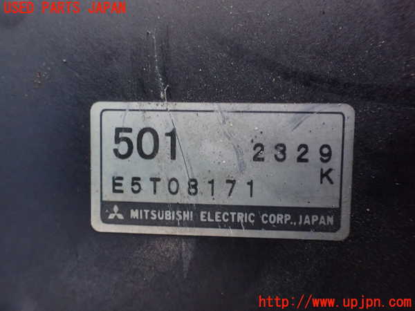 1UPJ-35062560]デリカ スペースギア(PD6W)エアクリーナーボックス 中古_m0003.jpg