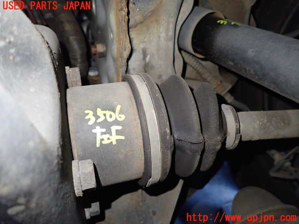 1UPJ-35064015]デリカ スペースギア(PD6W)左フロントドライブシャフト 中古_m0001.jpg