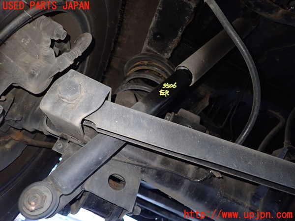 1UPJ-35065075]デリカ スペースギア(PD6W)左リアショックアブソーバー 中古_m0001.jpg