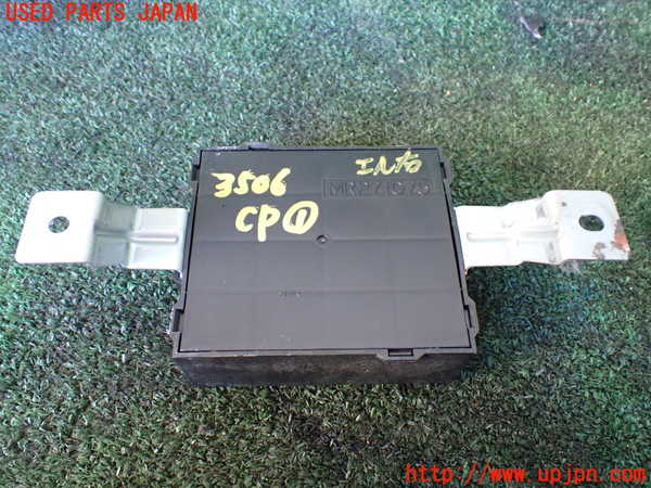 1UPJ-35066146]デリカ スペースギア(PD6W)コンピューター1 中古_m0001.jpg