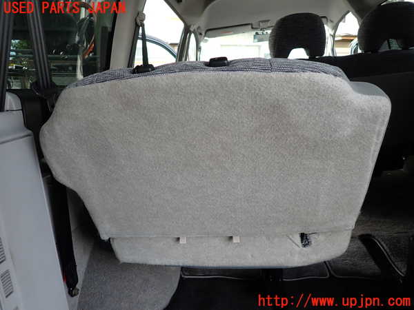 1UPJ-35067265]デリカ スペースギア(PD6W)左3列目シート 中古_m0004.jpg