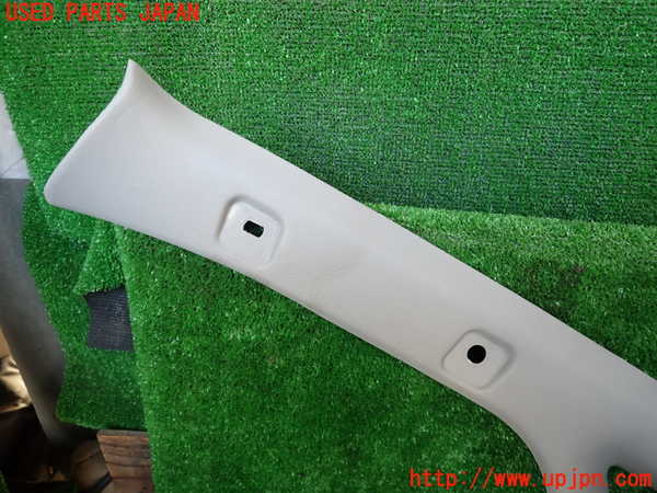 1UPJ-35067660]デリカ スペースギア(PD6W)左フロントピラートリム 中古_m0002.jpg