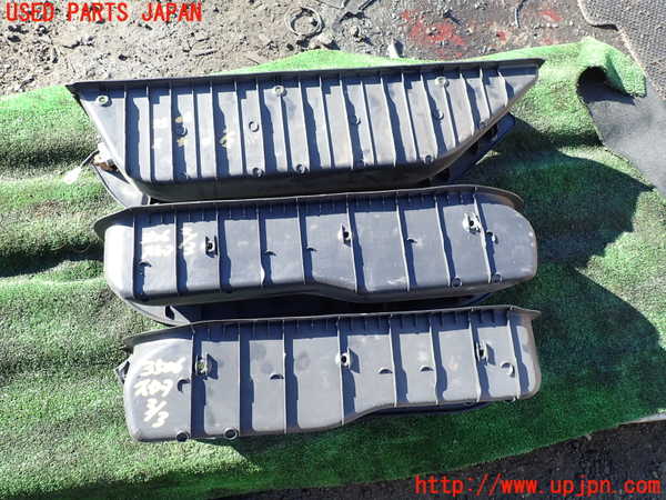 1UPJ-35067740]デリカ スペースギア(PD6W)スカッフプレート 中古_m0002.jpg