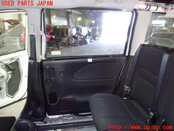 1UPJ-35081290]セレナ(GC27)右後ドア 中古ジャンク_m0005.jpg