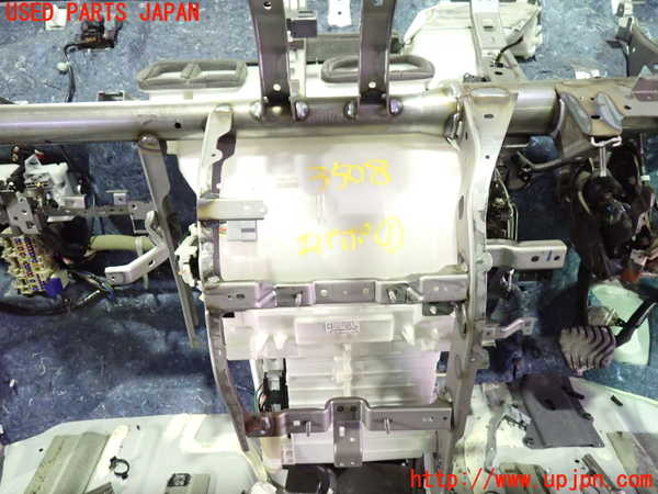 1UPJ-35086081]セレナ(GC27)エバポレーター1 中古_m0001.jpg