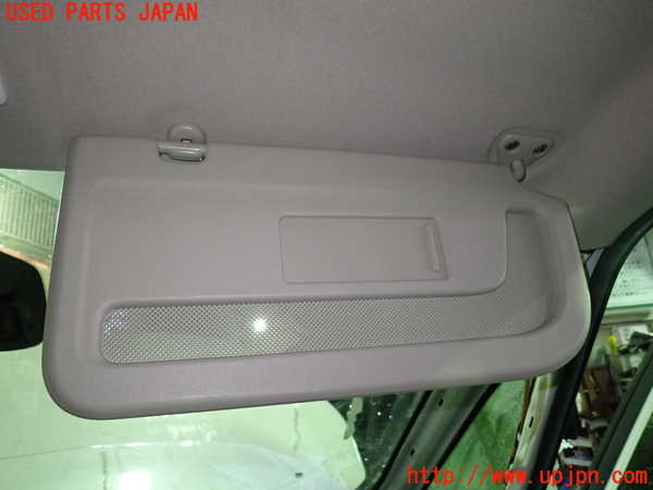1UPJ-35087625]セレナ(GC27)室内サンバイザー右側 中古_m0002.jpg