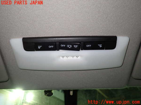 1UPJ-35086411]セレナ(GC27)ルームランプ1 中古_m0001.jpg