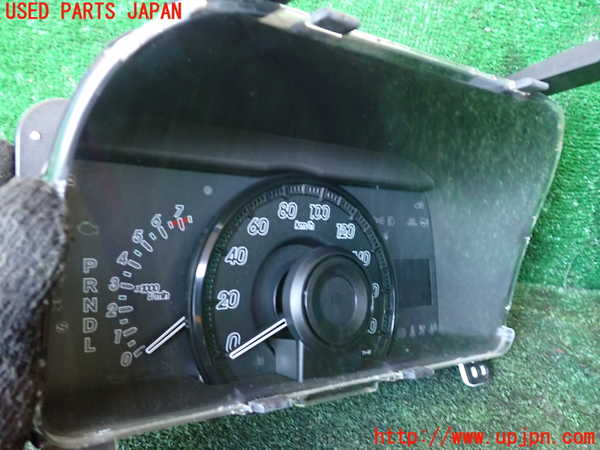 1UPJ-35096170]ステップワゴン(RK1)スピードメーター 中古_m0002.jpg