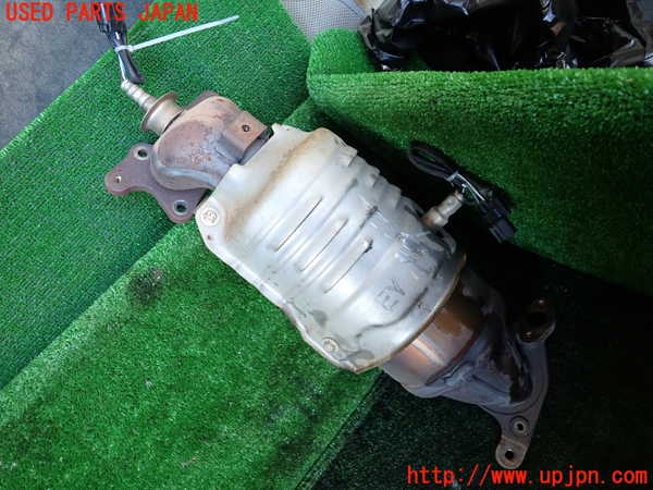 1UPJ-35102041]ステップワゴン スパーダ(RK5)エキマニ1 触媒 マニバーター 中古_m0002.jpg