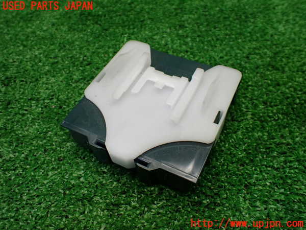 1UPJ-35116148]ハリアー(MXUA80)コンピューター3 (CLEARANCE SONAR) 中古_m0002.jpg