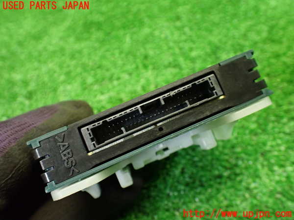 1UPJ-35116148]ハリアー(MXUA80)コンピューター3 (CLEARANCE SONAR) 中古_m0003.jpg