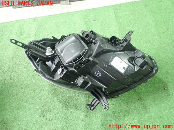 1UPJ-35121132]ルノー・カングー(KWH5F1)左ヘッドライト ハロゲン 中古_m0002.jpg