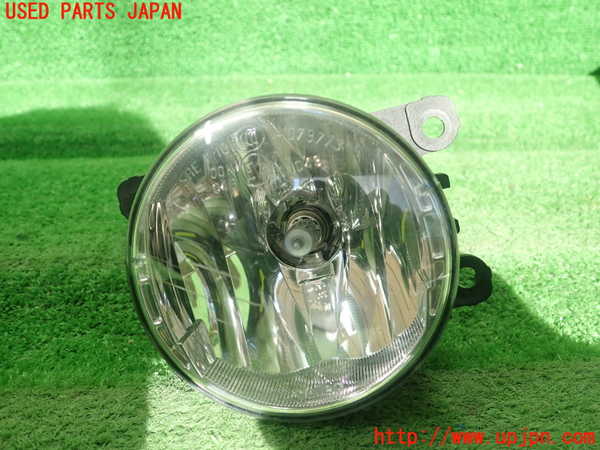 1UPJ-35121180]ルノー・カングー(KWH5F1)右フォグ 中古_m0001.jpg