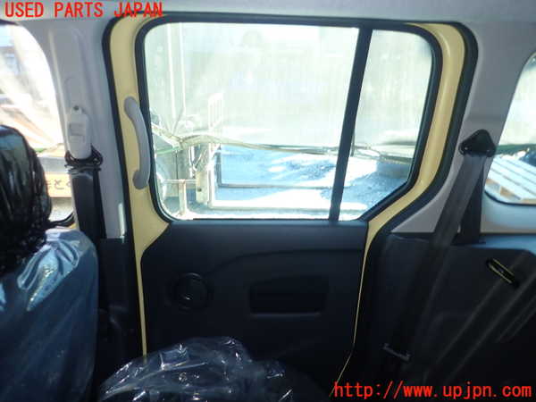 1UPJ-35121290]ルノー・カングー(KWH5F1)右後ドア 中古(43R-005223 M435)_m0002.jpg