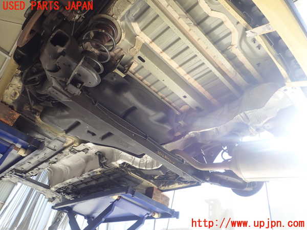 1UPJ-35125380]ルノー・カングー(KWH5F1)リアアクスルビーム 中古_m0001.jpg