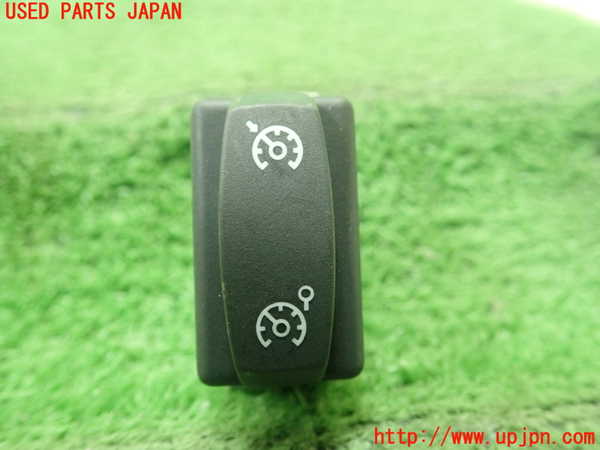 1UPJ-35126309]ルノー・カングー(KWH5F1)スイッチ4 (クルーズコントロール) 中古_m0001.jpg