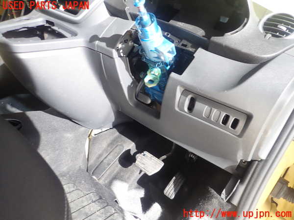 1UPJ-35127505]ルノー・カングー(KWH5F1)ダッシュボード 中古_m0002.jpg