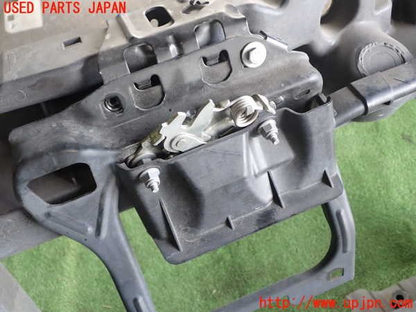 1UPJ-35131041]プジョー・2008(A94HN01)コアサポート 中古_m0002.jpg