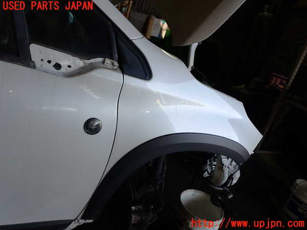 5UPJ-35131080]プジョー・2008(A94HN01)右前フェンダー 中古_m0003.jpg