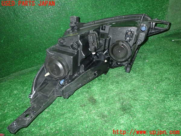 1UPJ-35131130]プジョー・2008(A94HN01)右ヘッドライト LED 中古_m0003.jpg