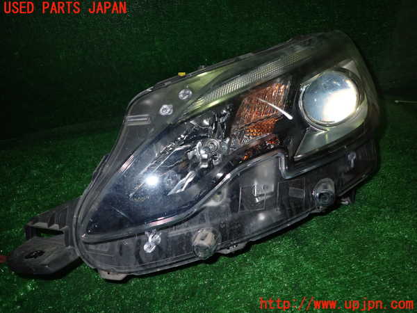 1UPJ-35131132]プジョー・2008(A94HN01)左ヘッドライト LED 中古_m0001.jpg